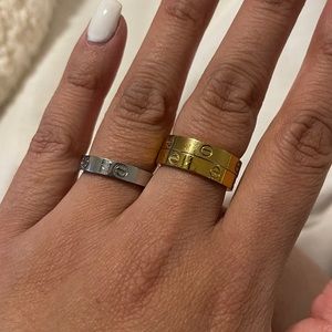 Carti3r inspired love rings!